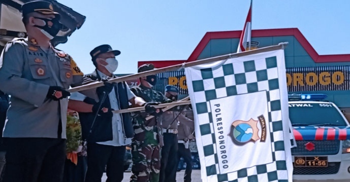 Polres Ponorogo Distribusikan 51 Ton Beras Bantuan