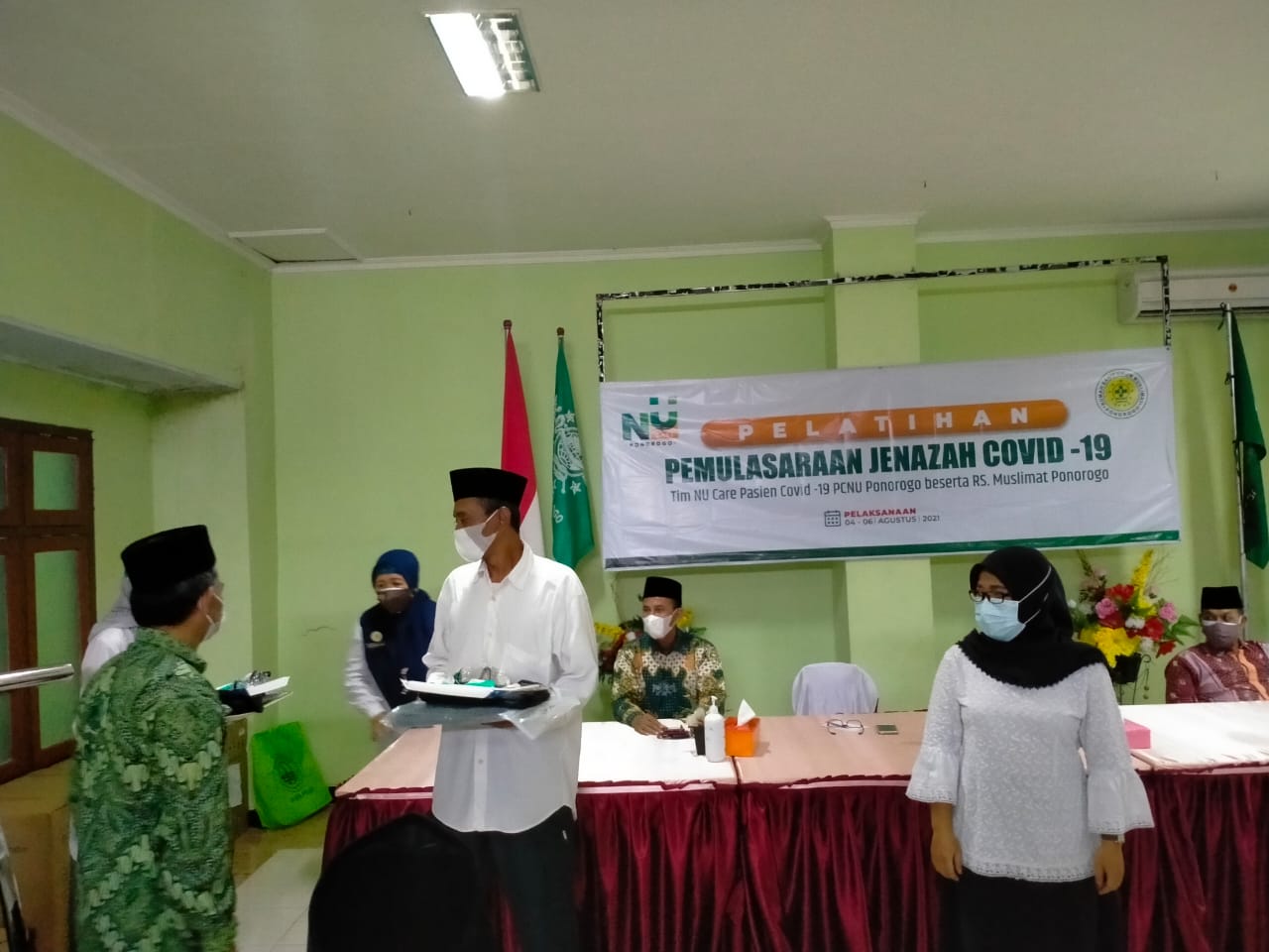 Peduli Pemulasaran Jenazah, NU Care Pasien Covid-19 PC NU Ponorogo Gelar Pelatihan