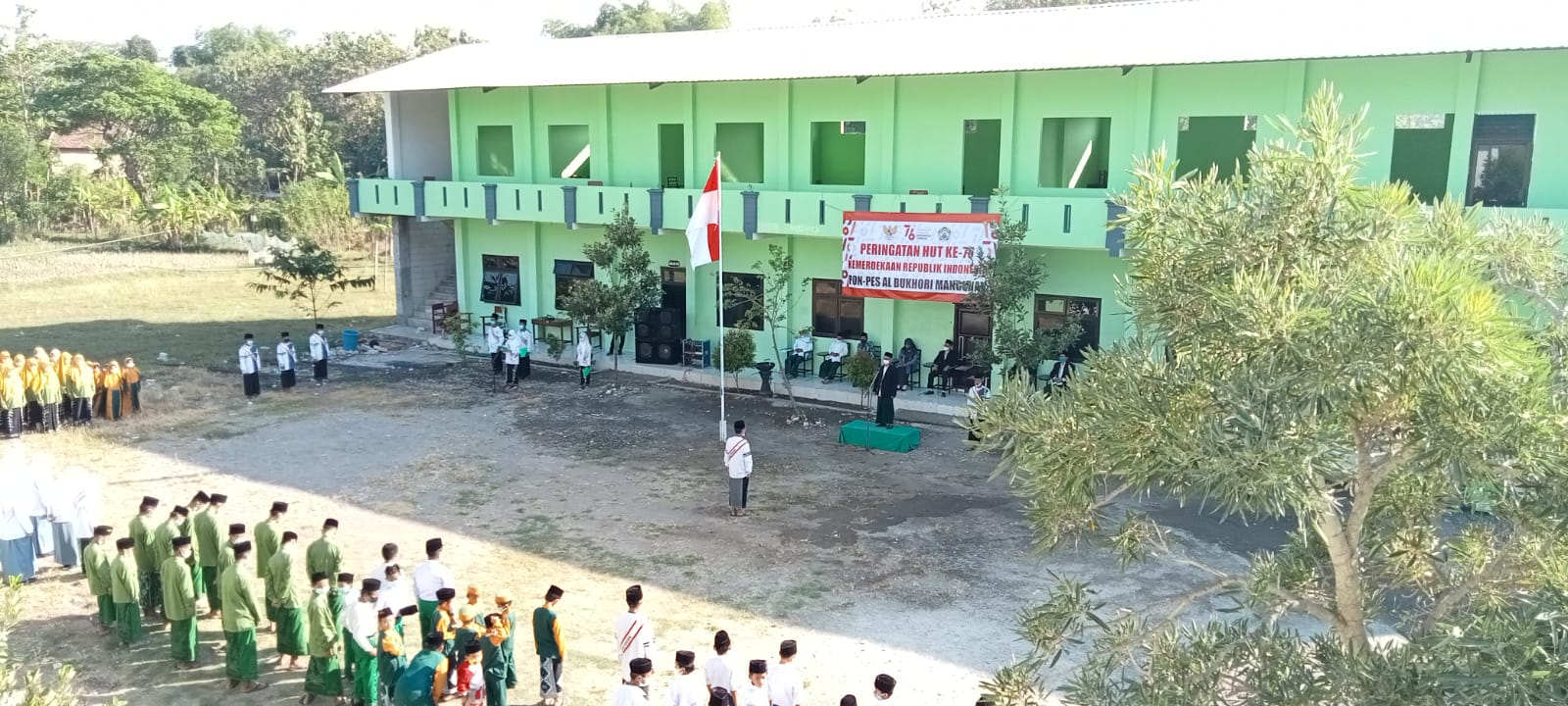 HUT RI ke 76 Al Bukhori Ponorogo