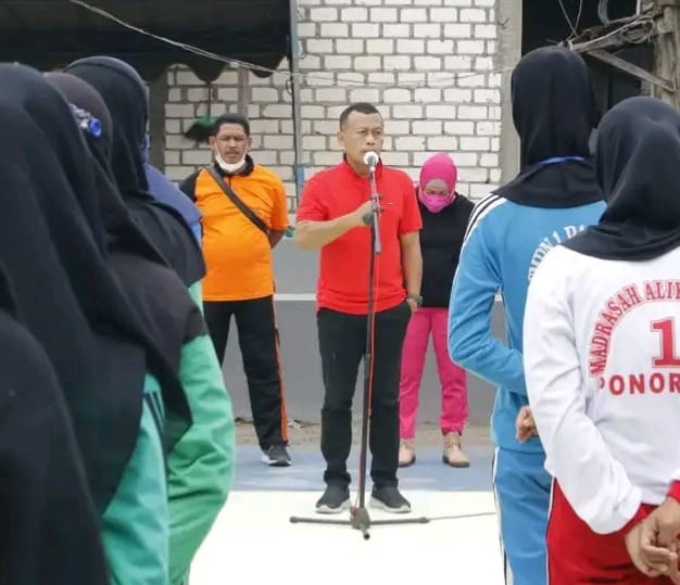 Buka Turnamen Bola Voli  Pelajar, Bupati Ponorogo Berharap Tumbuh Atlet Profesional