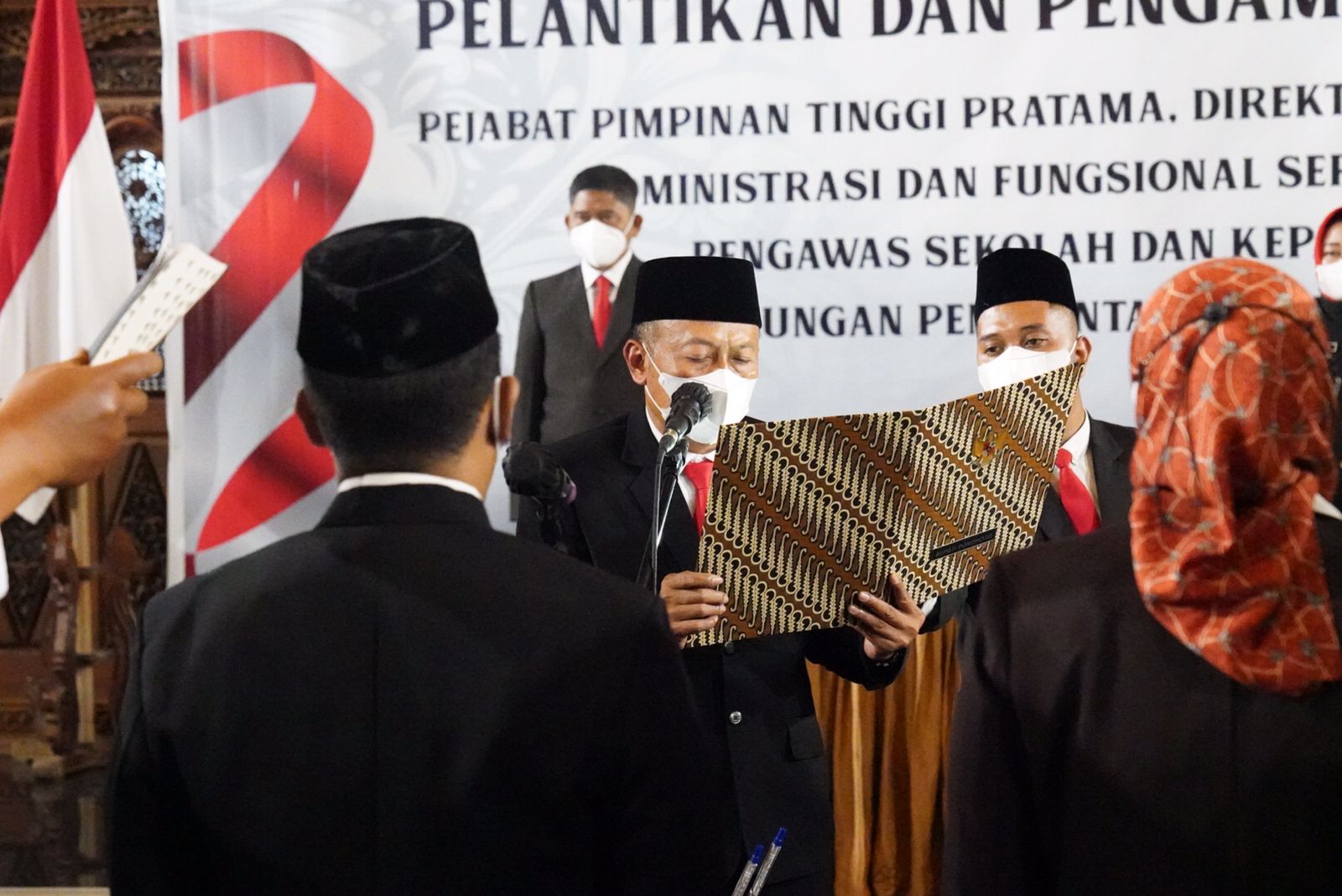 Bupati Ponorogo Lantik Pejabat Tinggi Pratama, Direktur RSUD, Fungsional Pengawas dan Kepala Sekolah