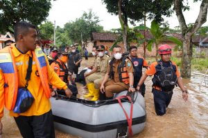 Kang Giri Banjir Ponorogo