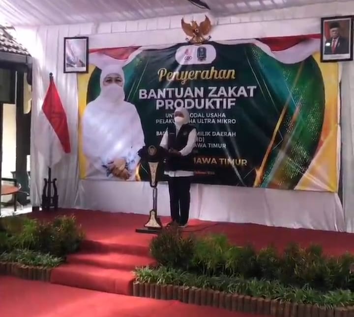 Kang Giri Bupati Ponorogo dan Khofifah Gubernur Jatim