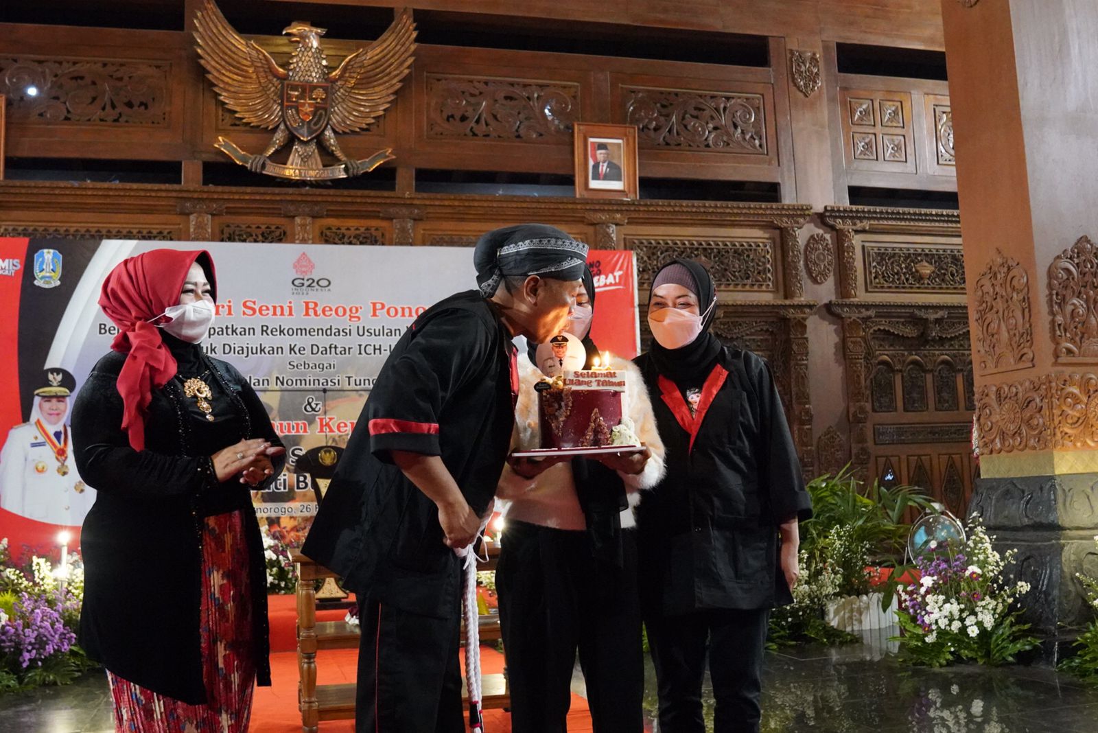 Kang Giri Bupati Ponorogo Seni Reyog Unesco