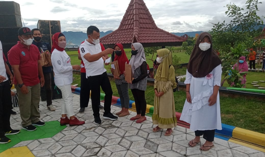 Kang Giri Bupati Ponorogo dan TP PKK Ponorogo