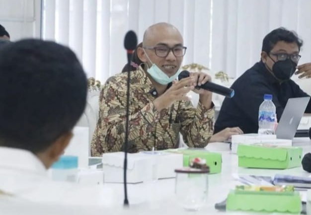 Kang Giri Bupati Ponorogo, Telaga Ngebel