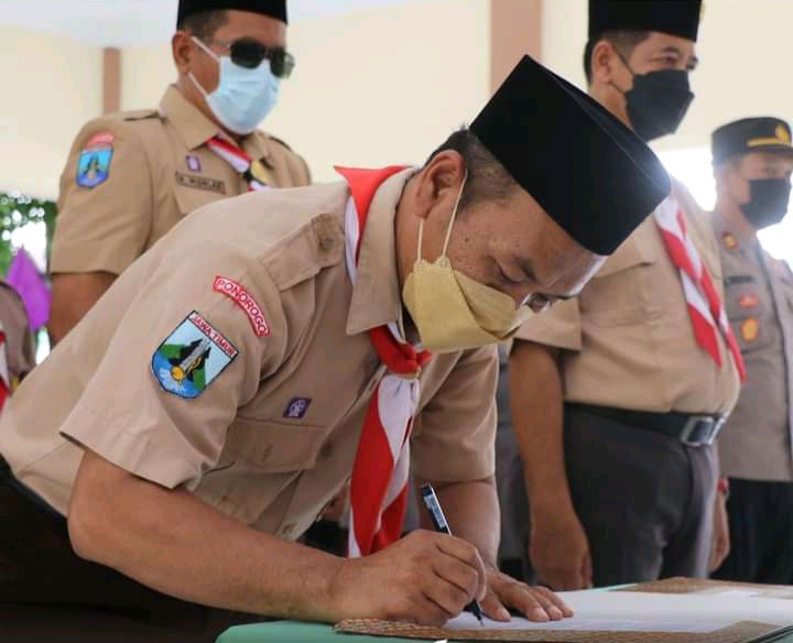 Lisdyarita Wakil Bupati Ponorogo Pramuka