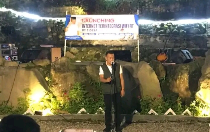 Atasi Blank Spot, Kang Giri Bupati Ponorogo Resmikan Internet Terintegrasi
