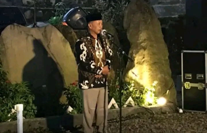 Kang Giri Bupati Ponorogo Internet Gratis