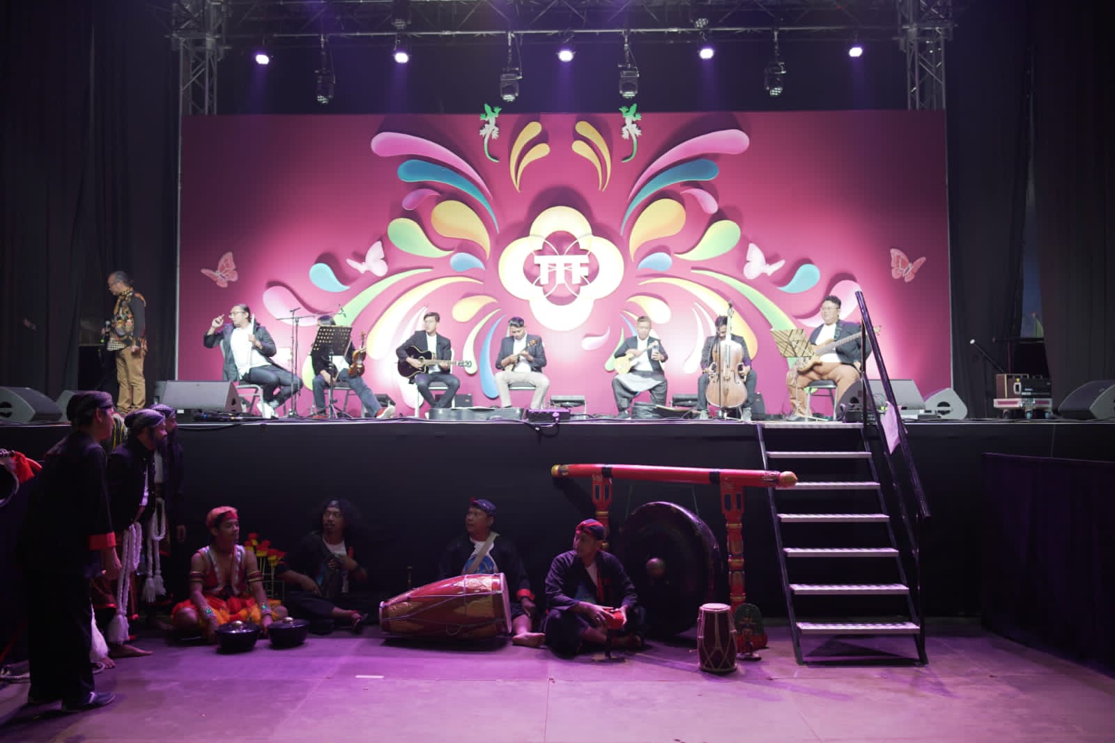 Duta kesenian reyog ponorogo tong tong fair belanda eropa
