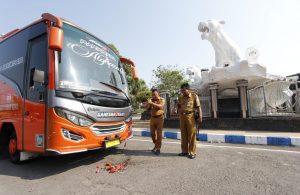 14 Duta Kesenian Diberangkat Kang Giri Bupati Ponorogo untuk Misi Kebudayaan ke Eropa