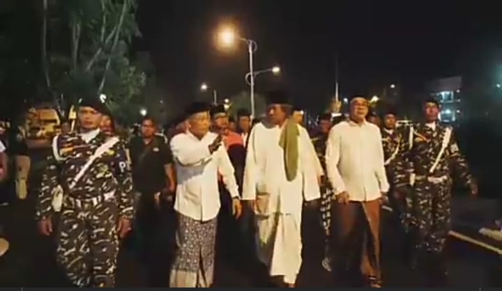 Puluhan Ribuan Santri Ikuti Pawai Obor Hari Santri 2022 Ponorogo