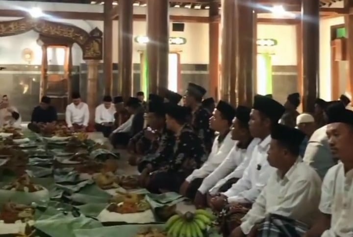 Kang Giri Bupati Ponorogo Mauludan di Coper Jetis