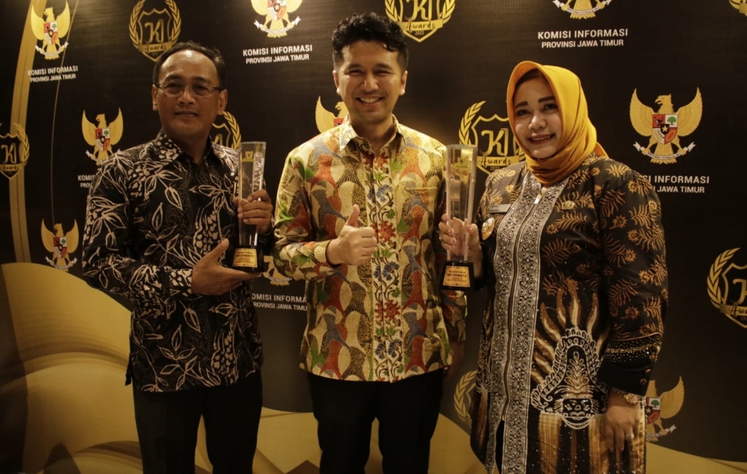 Lisdyarita Ponorogo Penghargaan Keterbukaan Informasi Publik
