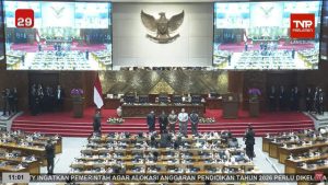 Komisi III DPR RI Setujui Inosentius Sebagai Hakim MK