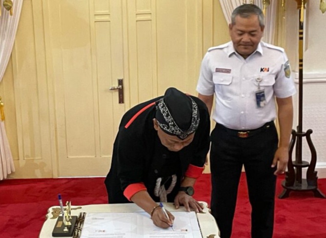 Bupati Ponorogo Ingin Revitalisasi Kereta Api