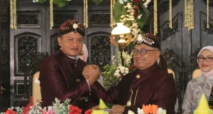 Hari Jadi 701 Blitar, Hurup Hambangun Praja