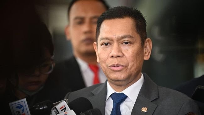 Adies Kadir Dinonaktifkan sebagai Anggota DPR RI dari Fraksi Golkar