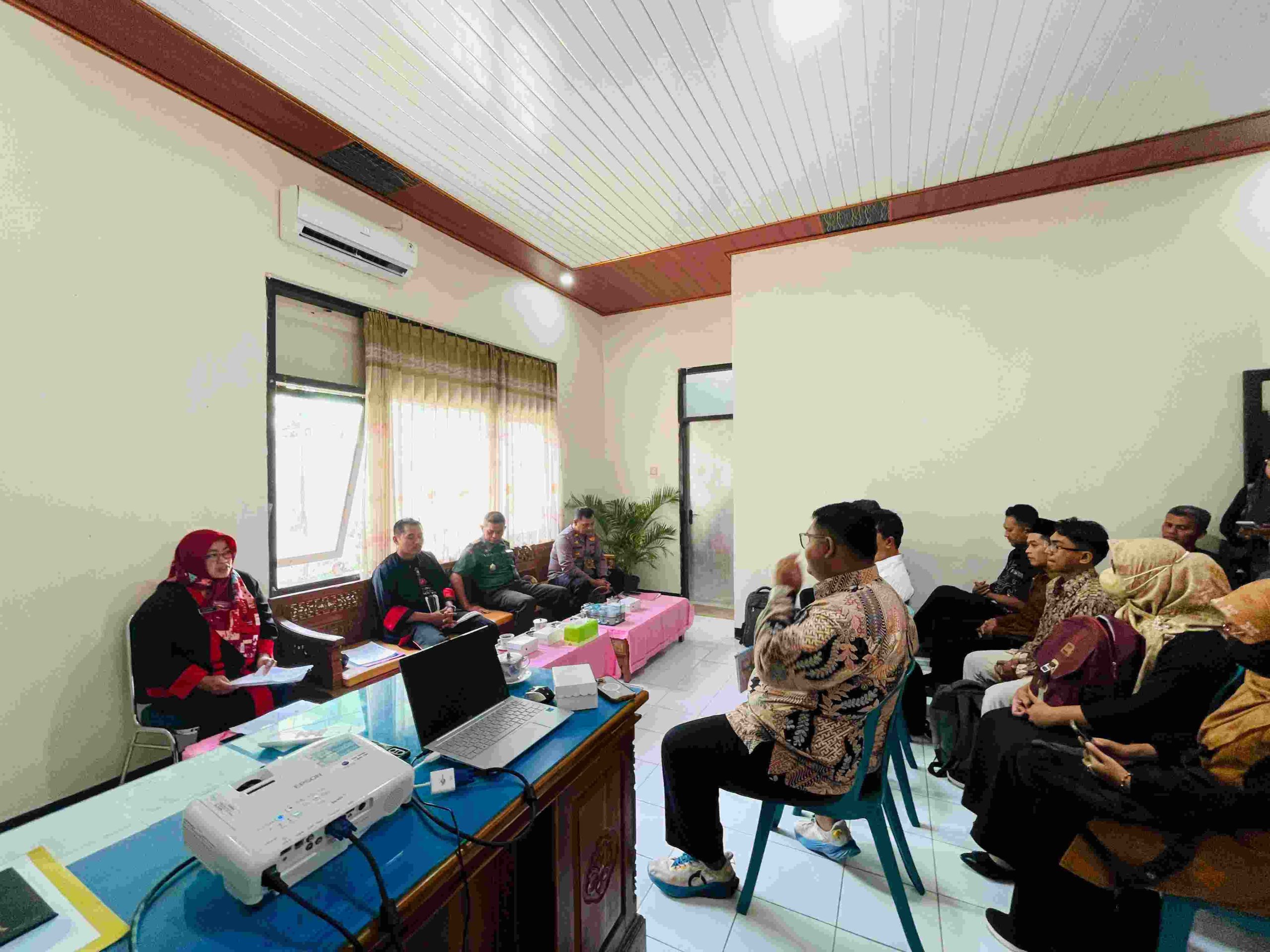 Mediasi Perkara Pengisian Perangkat Desa Ngasinan, Jetis, Ponorogo Berjalan Kondusif