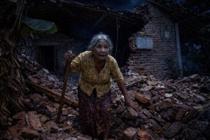 Nenek di Ponorogo, Selamat Setelah Kamarnya Ambruk Akibat Gempa Pacitan