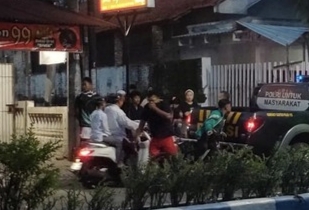 Aparat Kepolisian Ponorogo Patroli Cipta Kondisi, Petasan Usai Subuhan