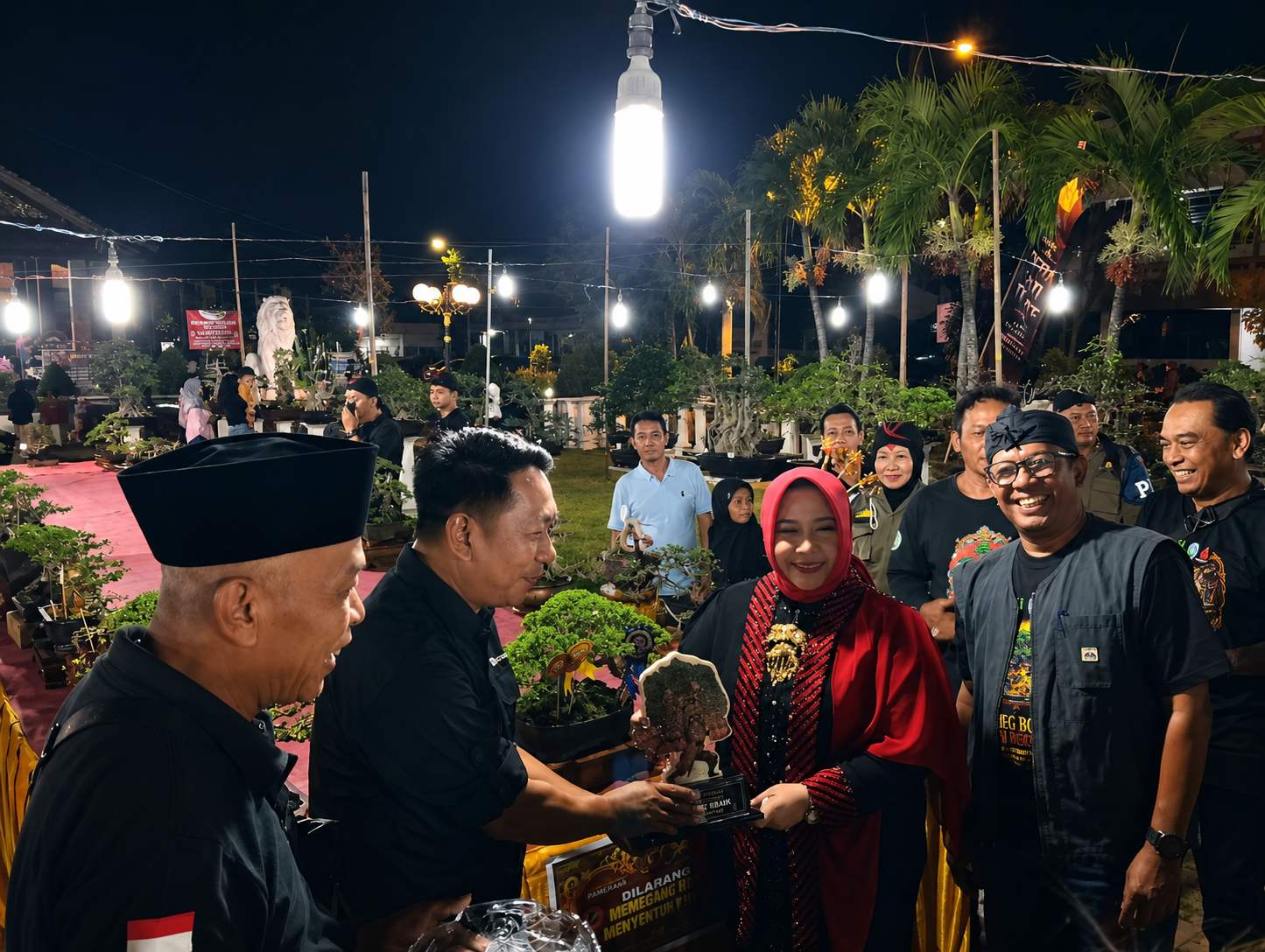 Buka Grebeg Bonsai Bumi Reog, Lisdyarita Orbitkan Bonsai Ekonomi Menjanjikan di Ponorogo