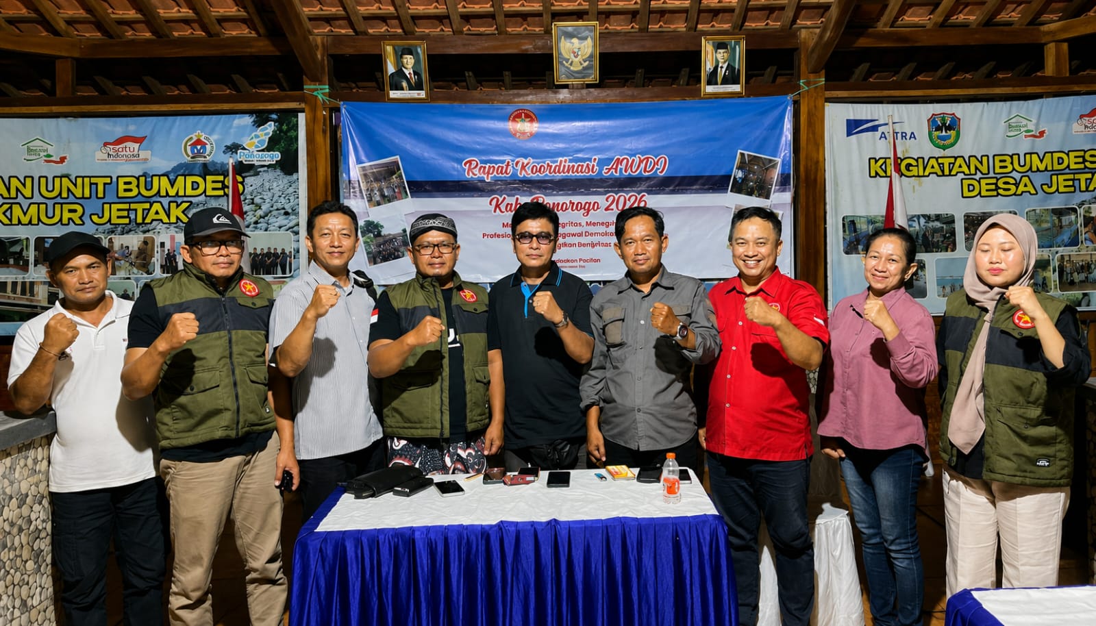 Tak Biasa, AWDI Ponorogo Gelar Rakor Sambil Camping di Pantai Pidaan