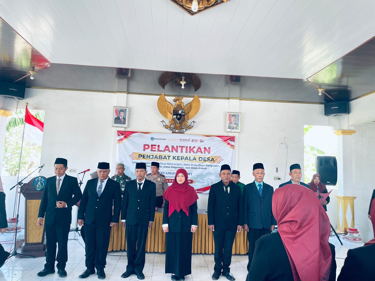 Resmi Dilantik! 7 Pj Kepala Desa di Sambit Diminta Fokus Layani Masyarakat