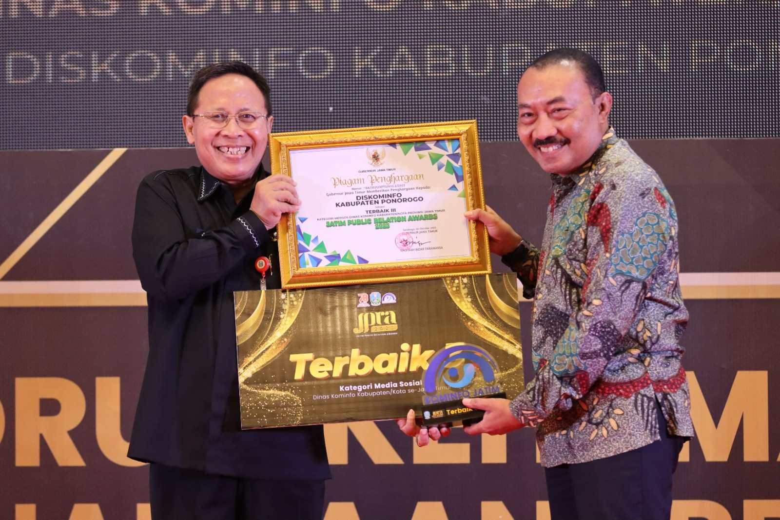 Dinas Kominfo Ponorogo Raih Juara Ketiga JPRA Kategori Medsos